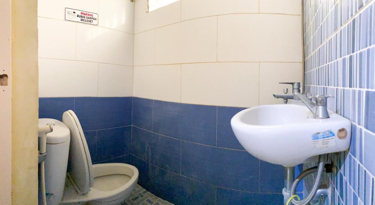 Homey Guesthouse Near Sby Zoo Syariah Surabaya Eksteriør billede